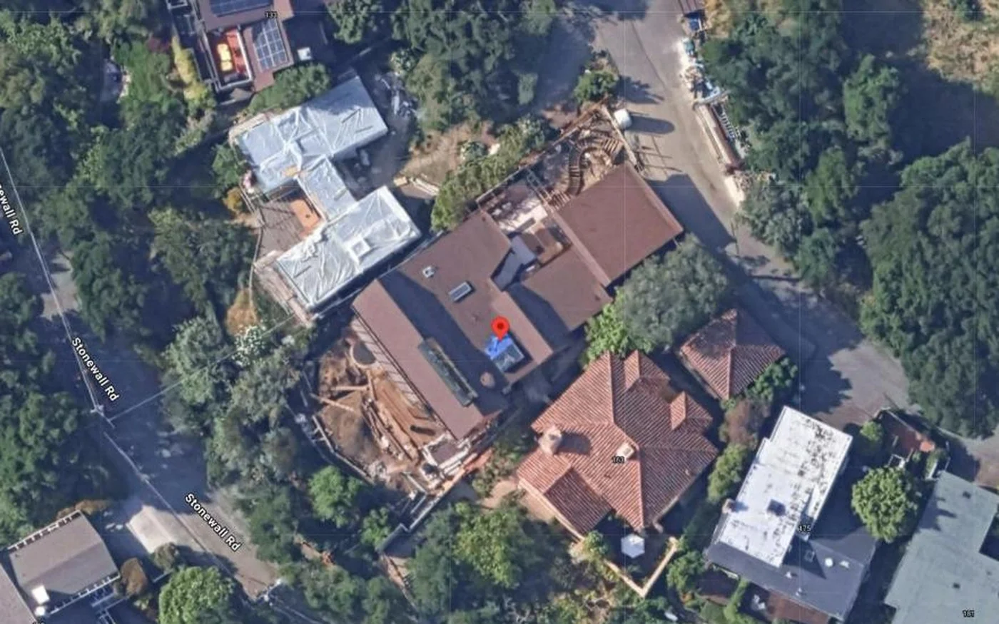 Satellite view of the hillside site in the Berkeley hills, with the house marked